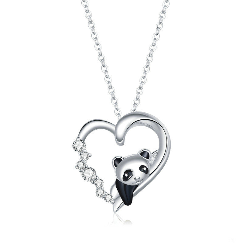 Collier plaqué platine Panda rouge en forme de cœur