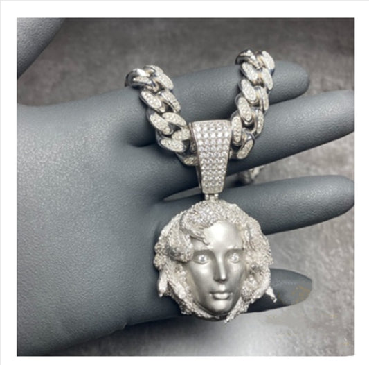 Pendentif hip-hop européen et américain en diamant complet