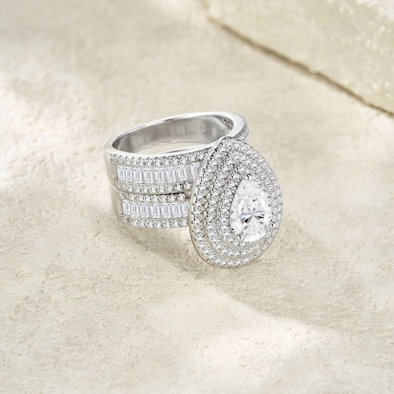 bague Moissanite à deux couches en forme de poire